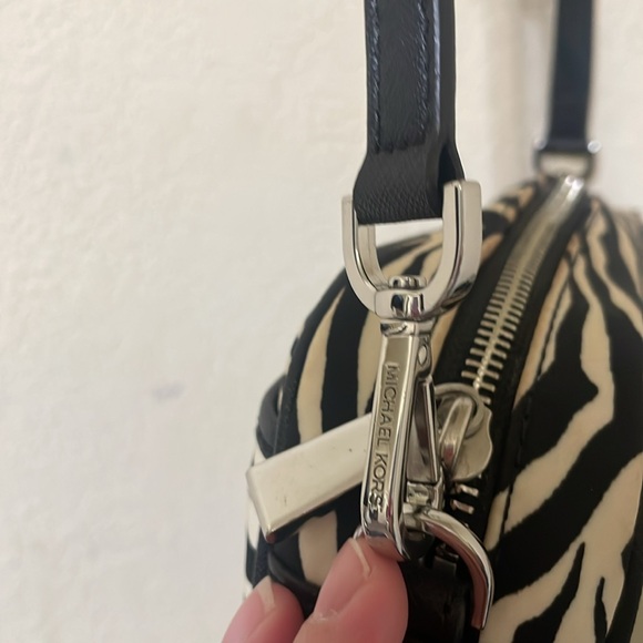 Michael Kors Jet Set Animal print - Picture 5 of 9